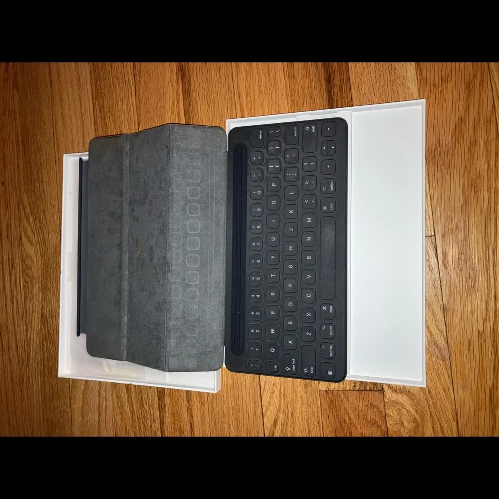 iPad Pro Smart Keyboard